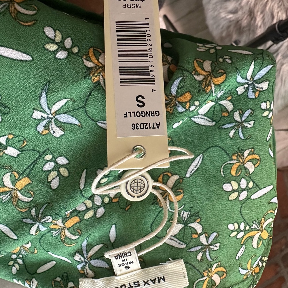 Max Studio Green Blouse - Picture 8 of 8